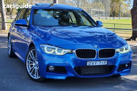 Blue 2016 BMW 318I Sedan M Sport