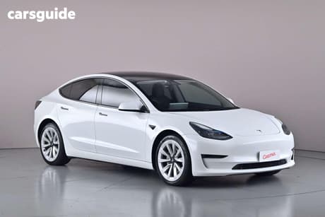 White 2022 Tesla Model 3 Sedan Long Range