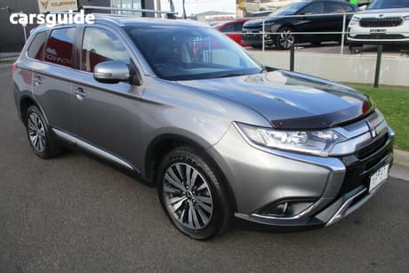 Grey 2018 Mitsubishi Outlander Wagon Ls 7 Seat (2Wd)