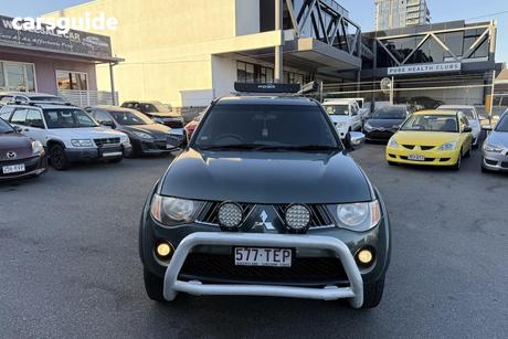 Green 2007 Mitsubishi Triton Ute Tray GLX-R