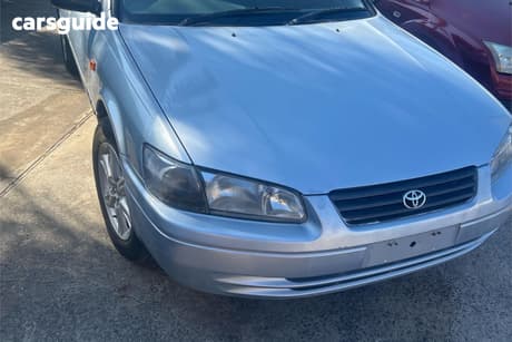 Blue 1997 Toyota Camry Sedan Csi