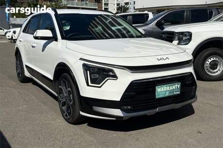 White 2022 Kia Niro Wagon Hev Gt-Line Blk C Pillar (Hyb)