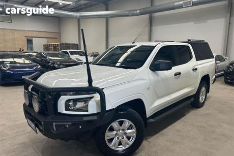 White 2025 Mitsubishi Triton Double Cab Pick Up Glx+ (4X4)