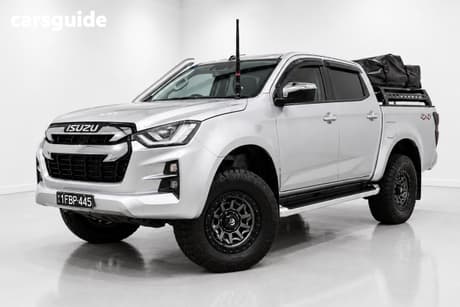 Silver 2021 Isuzu D-MAX Crew Cab Utility Ls-U (4X4)