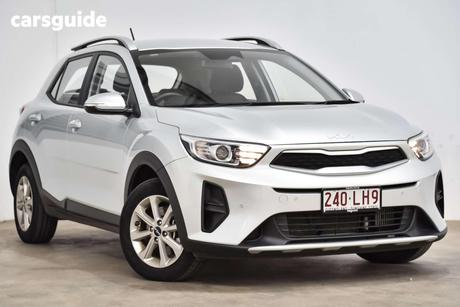 Silver 2024 Kia Stonic Wagon S
