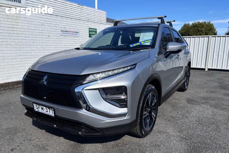 Silver 2022 Mitsubishi Eclipse Cross Wagon Es (2Wd)