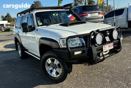 White 2010 Nissan Patrol Wagon Dx (4X4)