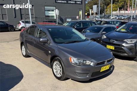 Grey 2010 Mitsubishi Lancer Sedan Es