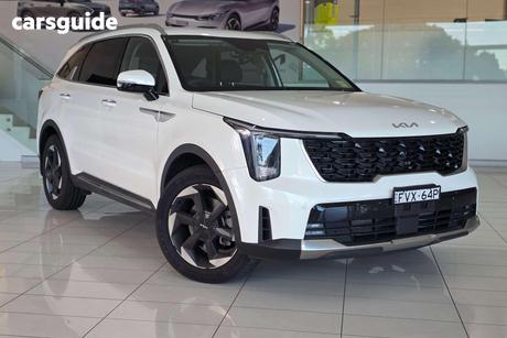 White 2025 Kia Sorento Wagon Sport+ 7 Seat