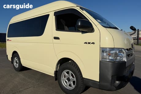 Cream 2018 Toyota HiAce Commercial DX LONG