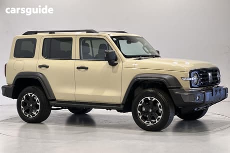 Gold 2026 GWM Tank 300 Wagon Ultra Phev