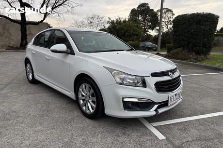 White 2015 Holden Cruze Hatchback Sri