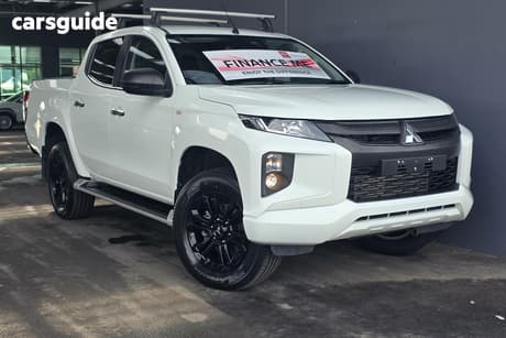 White 2022 Mitsubishi Triton Double Cab Pick Up Glx-R (4X4)
