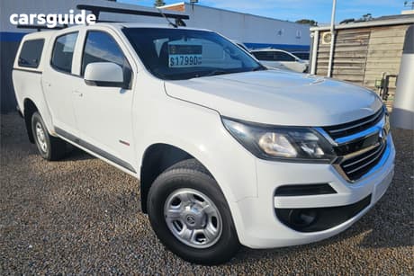 White 2017 Holden Colorado Crew Cab Chassis Ls (4X2)