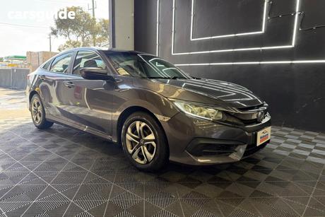 Grey 2016 Honda Civic Sedan VTI MY16