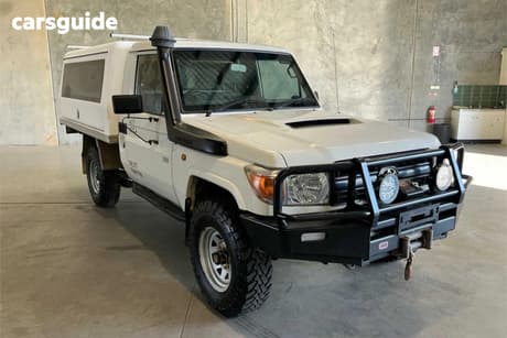 White 2014 Toyota Landcruiser Cab Chassis Workmate (4X4)