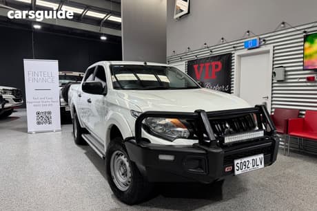 White 2018 Mitsubishi Triton Dual Cab Utility Glx (4X4)