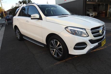 White 2017 Mercedes-Benz GLE250 Wagon D 4Matic