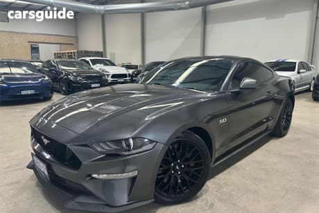 Grey 2018 Ford Mustang Coupe Fastback Gt 5.0 V8