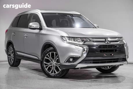 Silver 2018 Mitsubishi Outlander Wagon Exceed 7 Seat (Awd)
