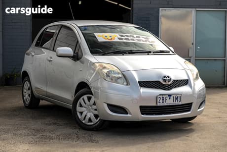 Silver 2010 Toyota Yaris Hatchback Yr