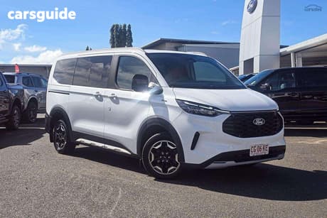 White 2024 Ford Tourneo Custom Wagon Active (Swb)