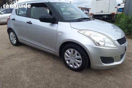 Silver 2012 Suzuki Swift Hatchback Ga