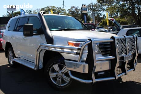 White 2014 Toyota Landcruiser Wagon Vx (4X4)