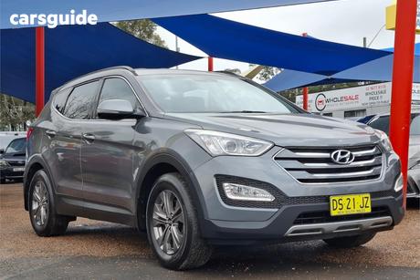 Silver 2015 Hyundai Santa FE Wagon Active (4X4)