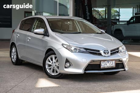 Silver 2013 Toyota Corolla Hatchback Ascent Sport