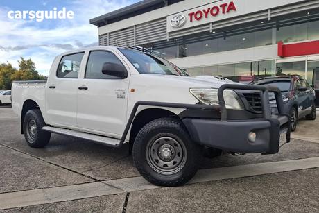 White 2012 Toyota Hilux Dual Cab Pick-up Workmate (4X4)