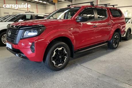 Red 2021 Nissan Navara Dual Cab Pick-up Sl (4X2)