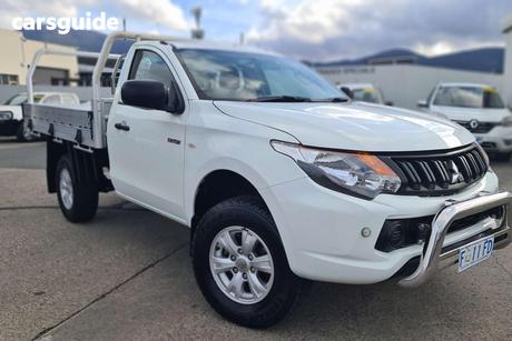 White 2016 Mitsubishi Triton Cab Chassis Glx