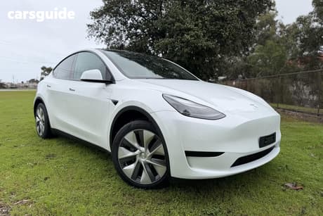 White 2022 Tesla Model Y Wagon Rear-Wheel Drive