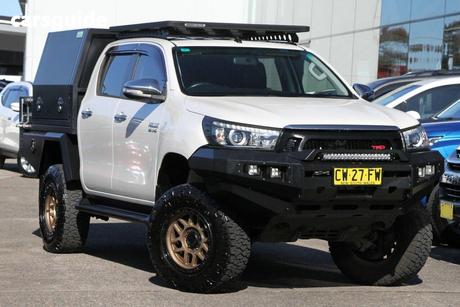 White 2016 Toyota Hilux Dual Cab Utility Sr5 (4X4)