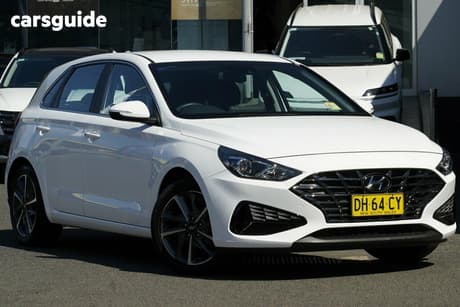 White 2022 Hyundai I30 Hatchback Elite