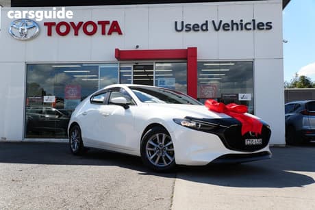 White 2019 Mazda 3 Hatchback G20 Pure