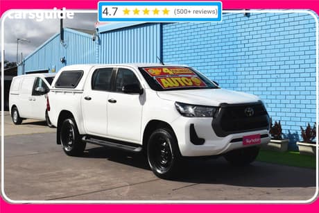 White 2021 Toyota Hilux Double Cab Pick Up Sr (4X4)