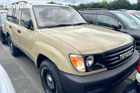 Beige 2000 Toyota Landcruiser Wagon Gxl (4X4)