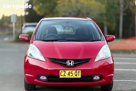 Red 2013 Honda Jazz Hatchback Vibe-S