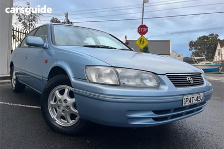 Blue 1997 Toyota Vienta Sedan Vxi