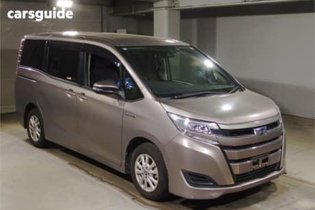 Brown 2018 Toyota Noah Commercial HYBRID X