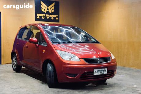 Red 2008 Mitsubishi Colt Hatchback Es