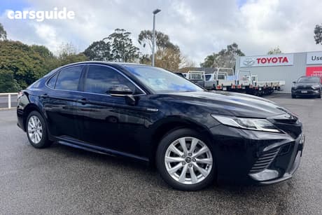Black 2019 Toyota Camry Sedan Ascent Sport (Hybrid)