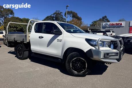 White 2019 Toyota Hilux X Cab Cab Chassis Sr (4X4)