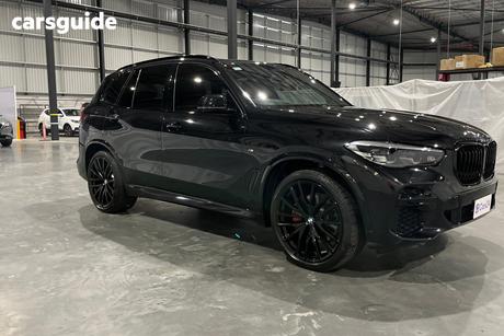 Black 2021 BMW X5 Wagon Xdrive30D