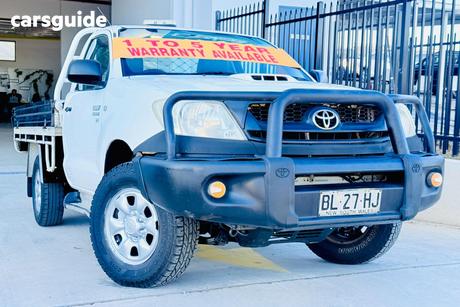 White 2008 Toyota Hilux Cab Chassis Sr (4X4)