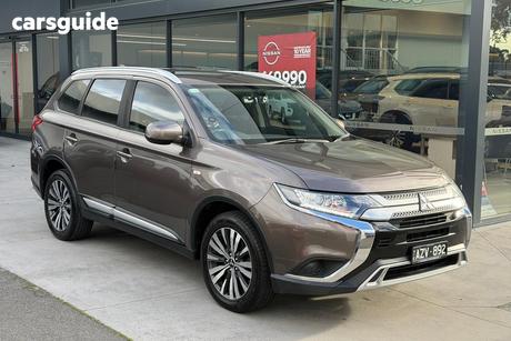Bronze 2019 Mitsubishi Outlander Wagon Phev (Hybrid) Es