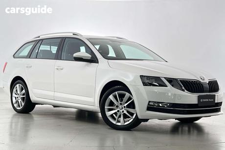 White 2020 Skoda Octavia Wagon 110 Tsi Base