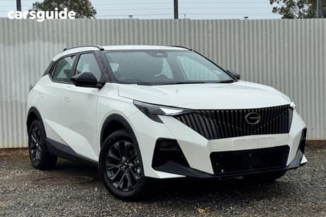 White 2026 Gac Emzoom Wagon Gl